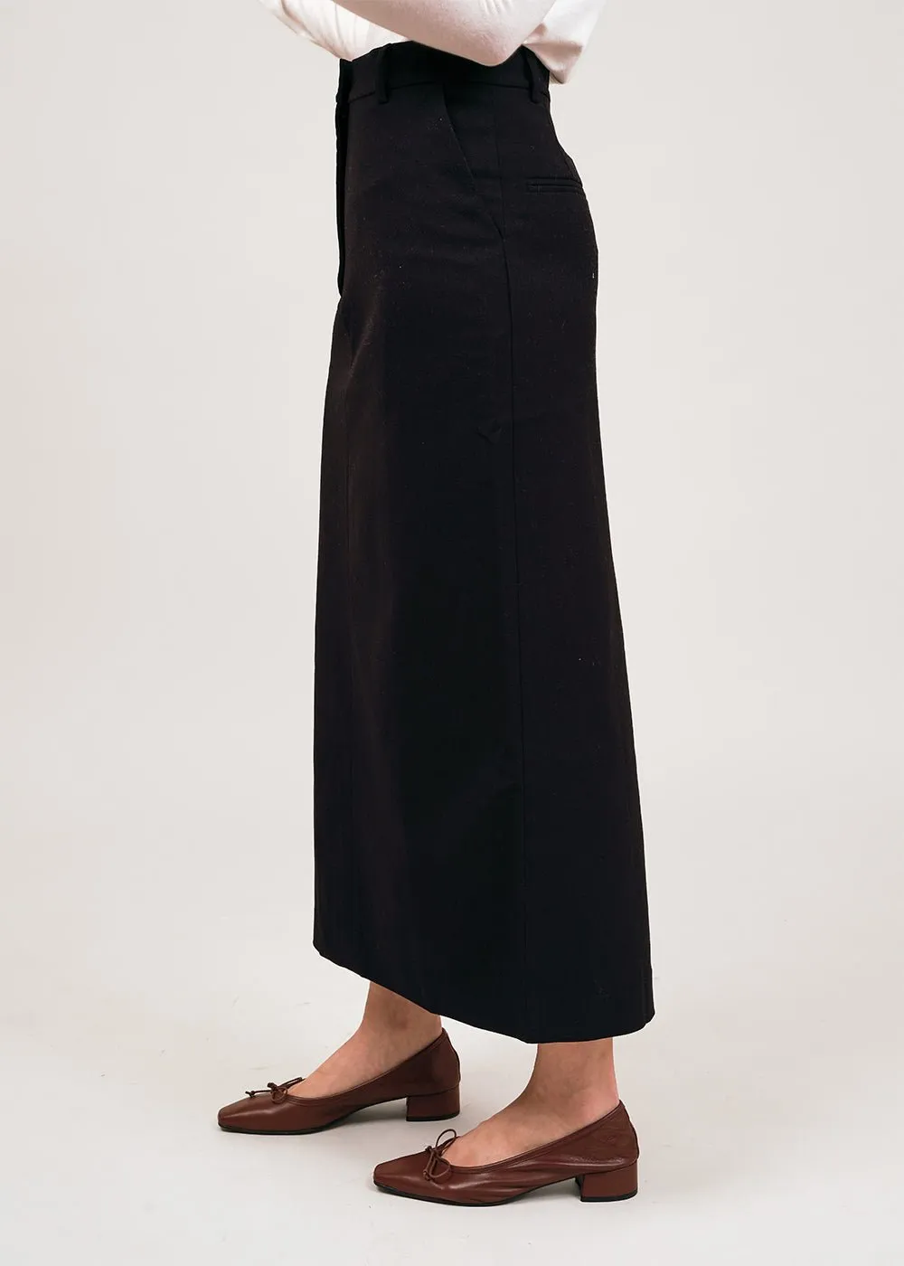 Black Wool Blend Midi Skirt: Wool Blend Black Skirt, Mid-length, SEO-friendly.