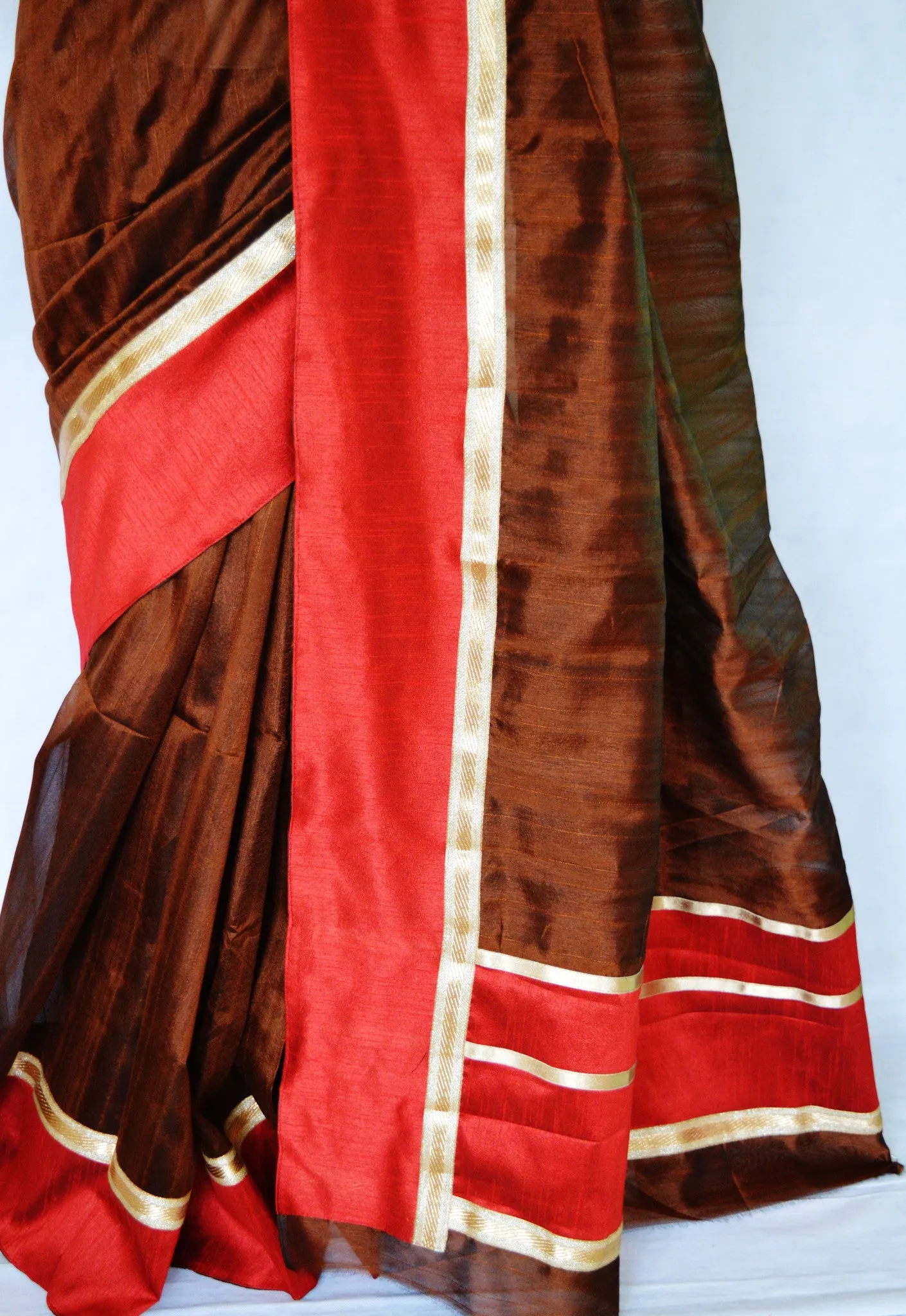 Brown ,Maroon & Gold Art Matka Silk Saree