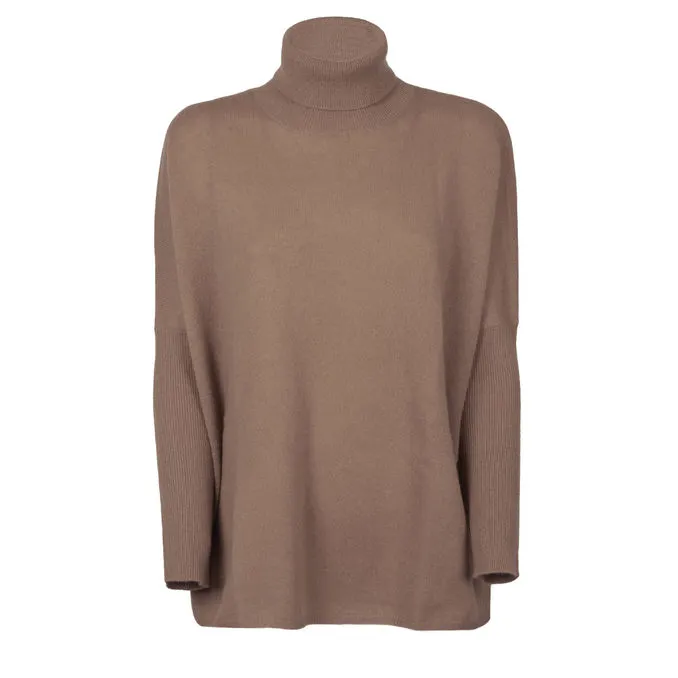 Clara Women's Turtleneck Sweater in Chataigne