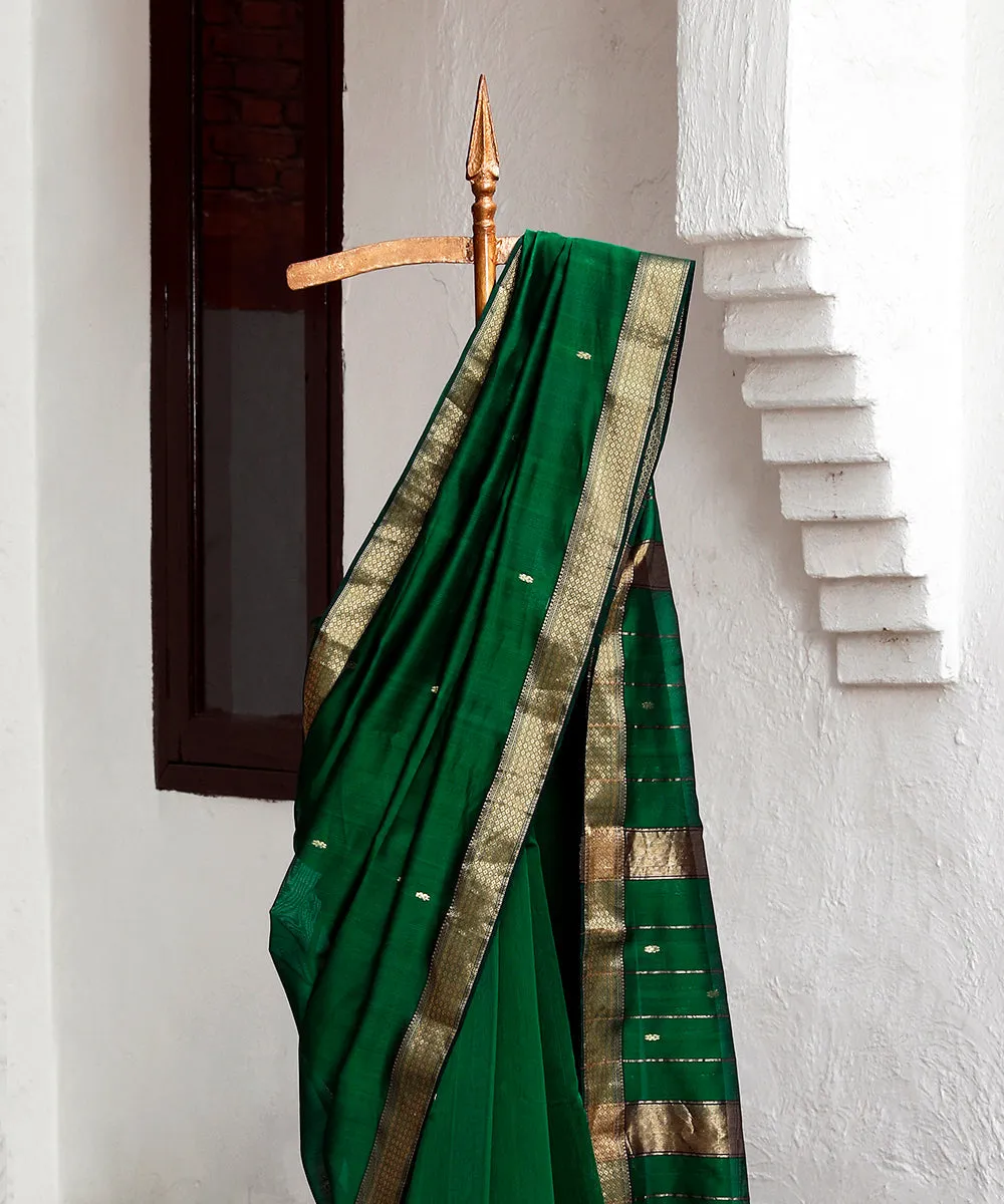 Dark Green Handloom Pure Cotton Maheshwari Saree With Gold Zari Border