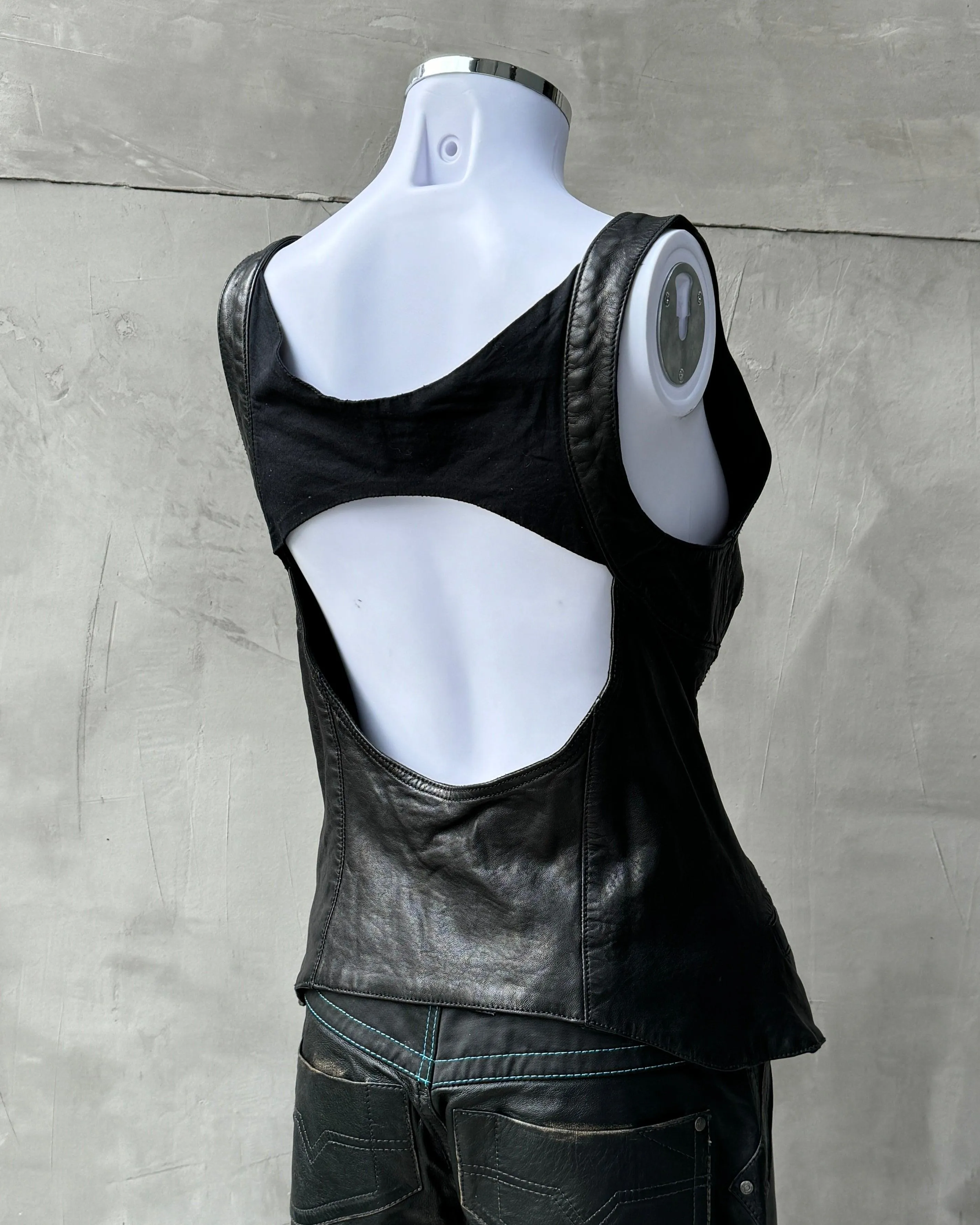 DIESEL 90'S ASYMMETRIC OPEN BACK LEATHER VEST WAISTCOAT - M