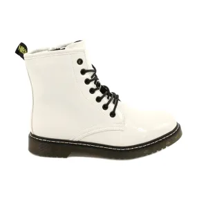 Evento Lacquered White Boots 20BT35-3001 White black