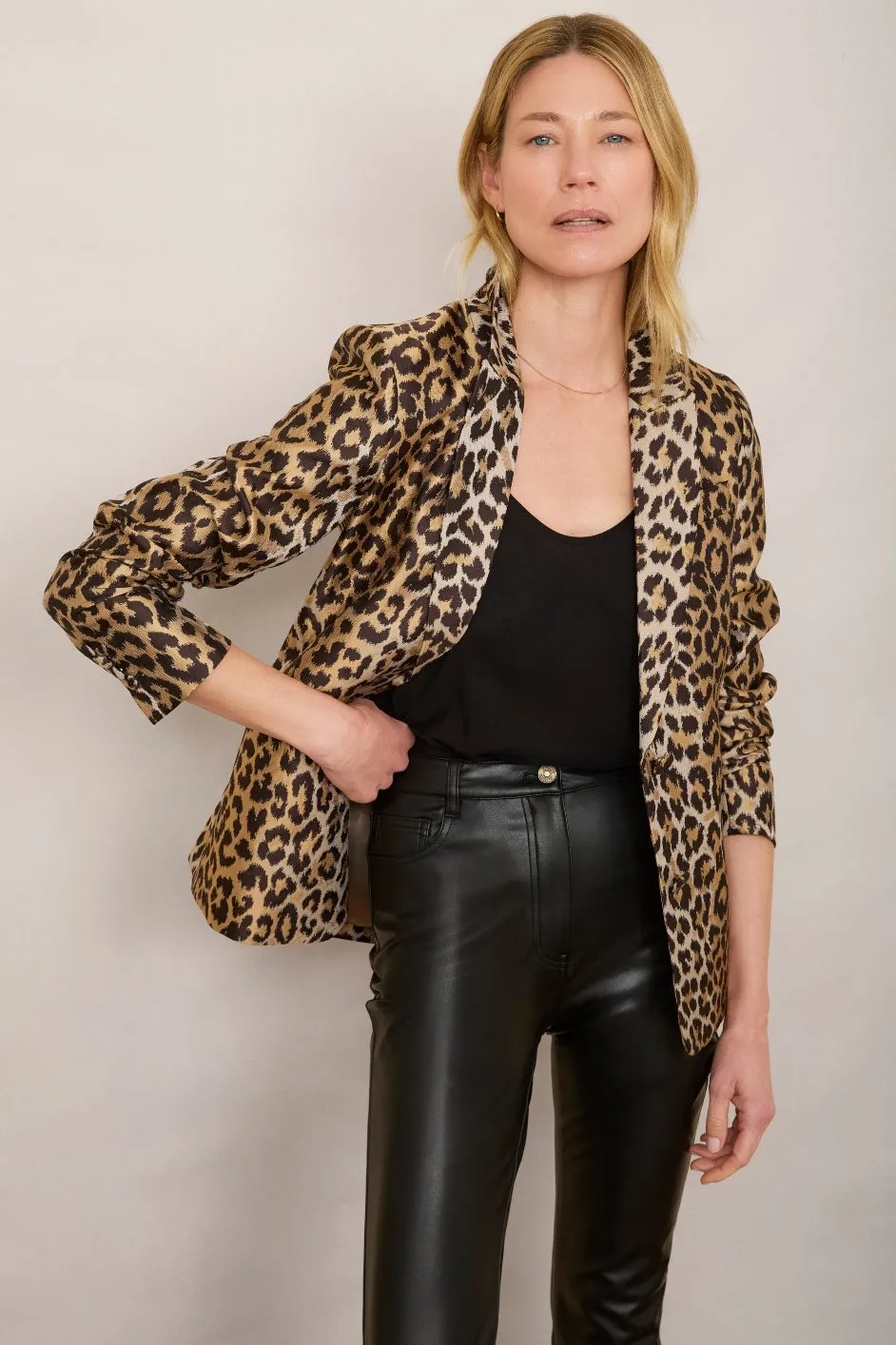 Florence Blazer - Leopard Jacquard