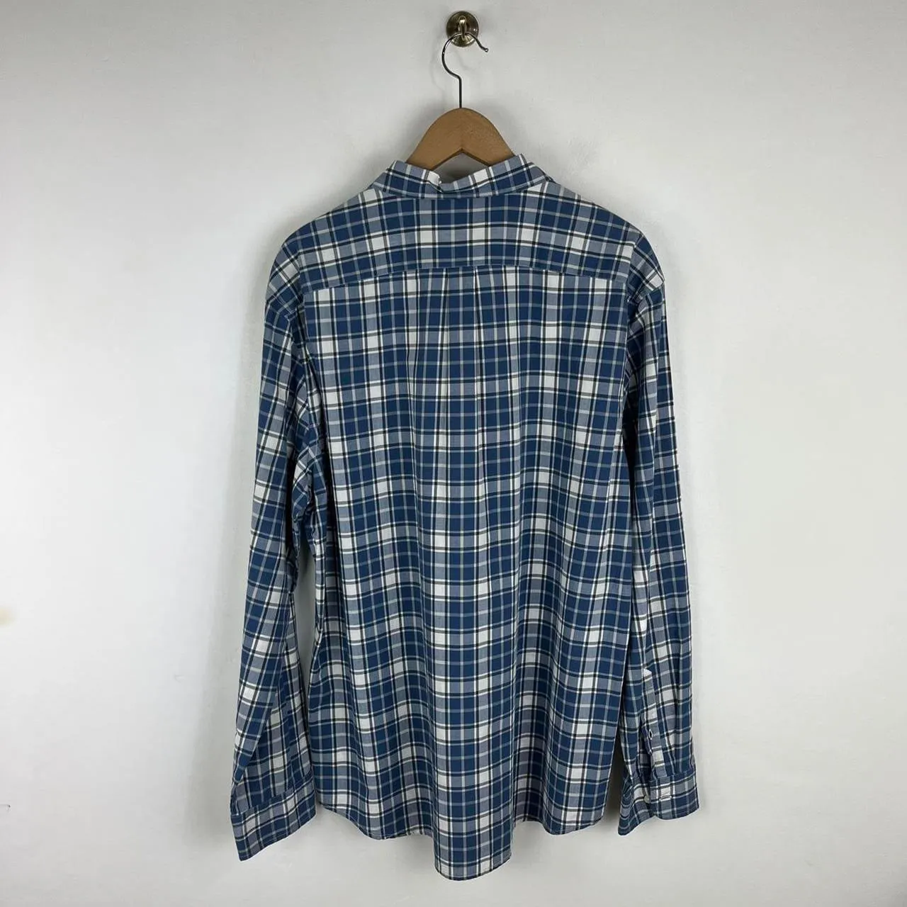 GAP Flannel Shirt in XL size - Vintage Style - Limited Stock Available