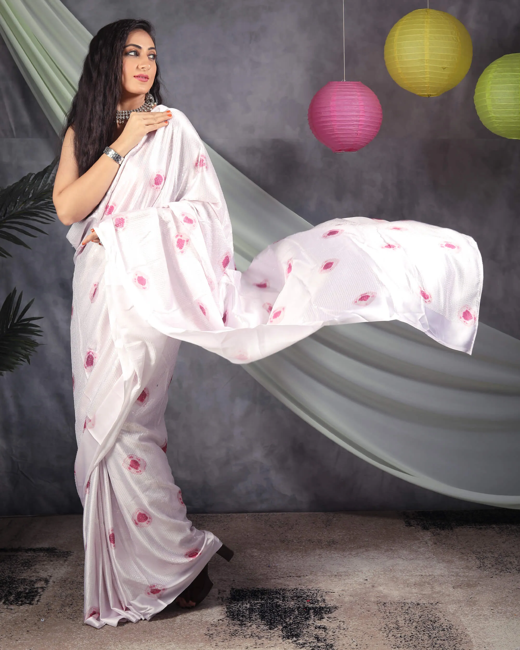 Lace Pink Shibori Pattern All Over Sequins Digital Print Japan Satin Saree