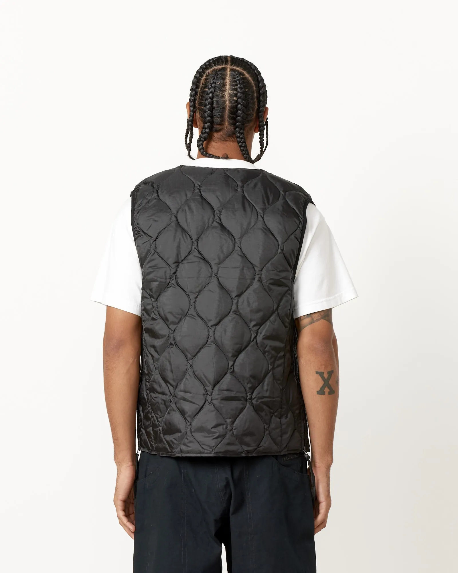 Lightweight Down Vest for Traveling