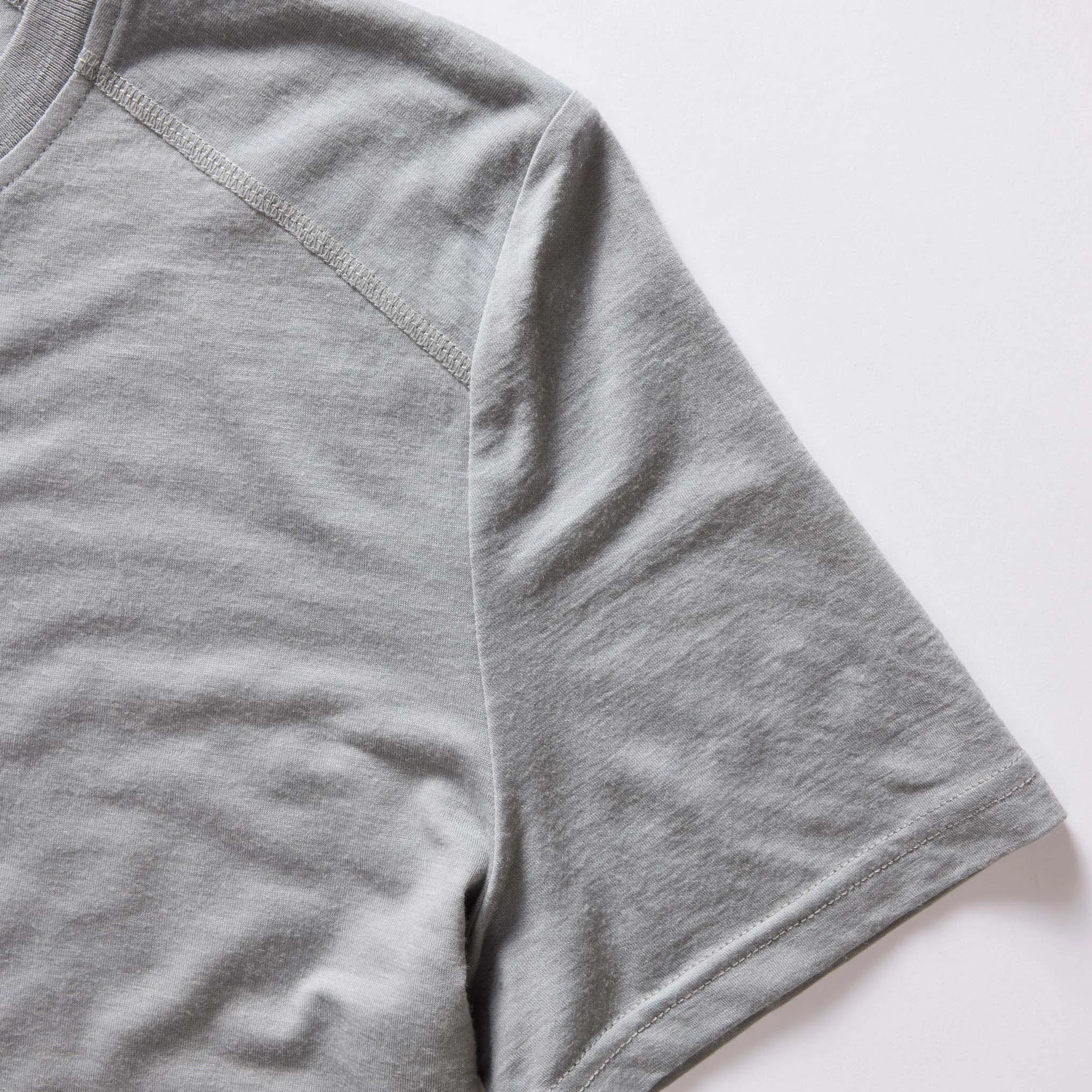 Merino Base Layer Shirt - Sharkskin Color