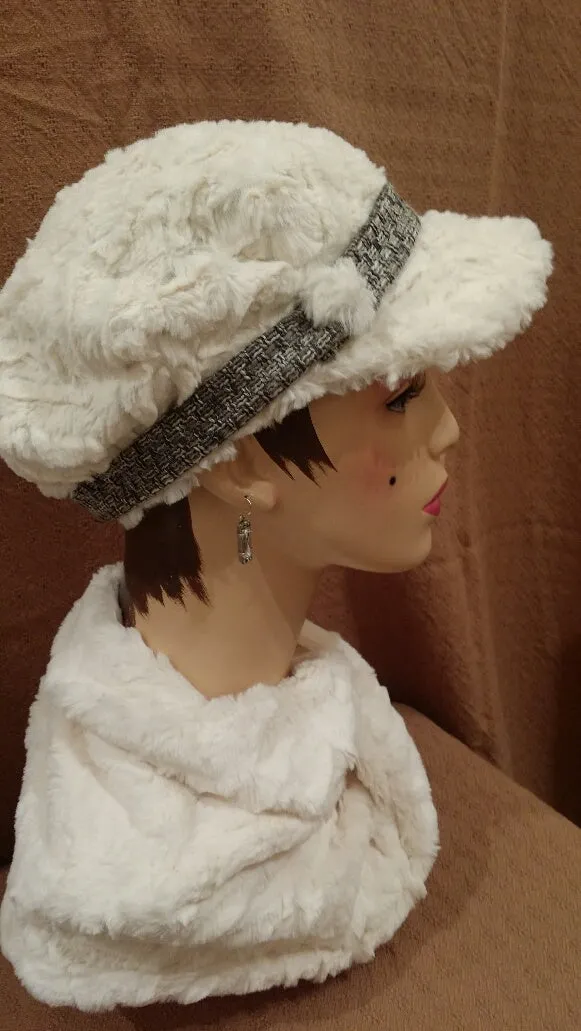 Pearl faux fur hat with buckle band - luxurious and stylish.