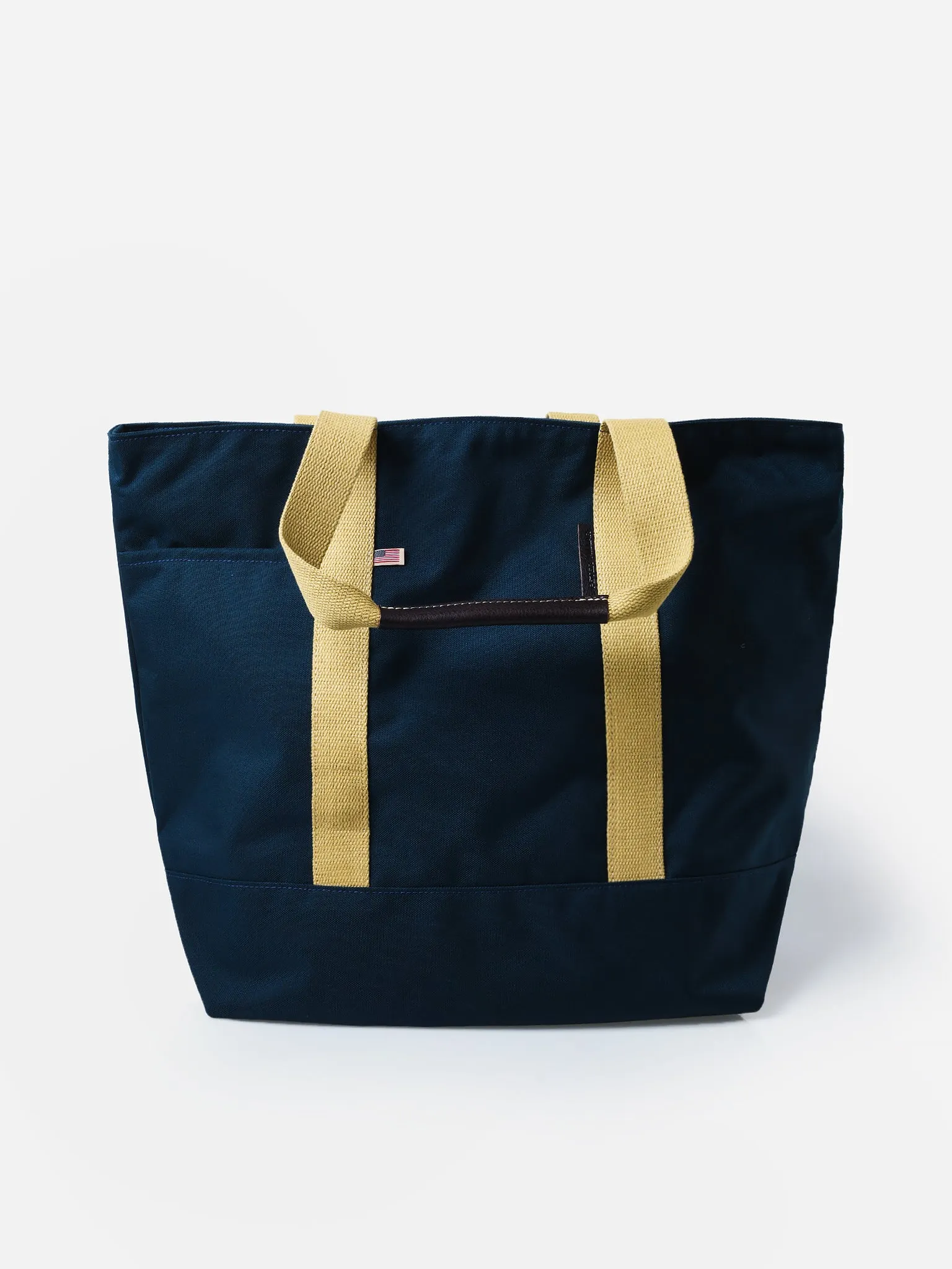     PETER MILLAR  Crown Nylon Tote Bag    