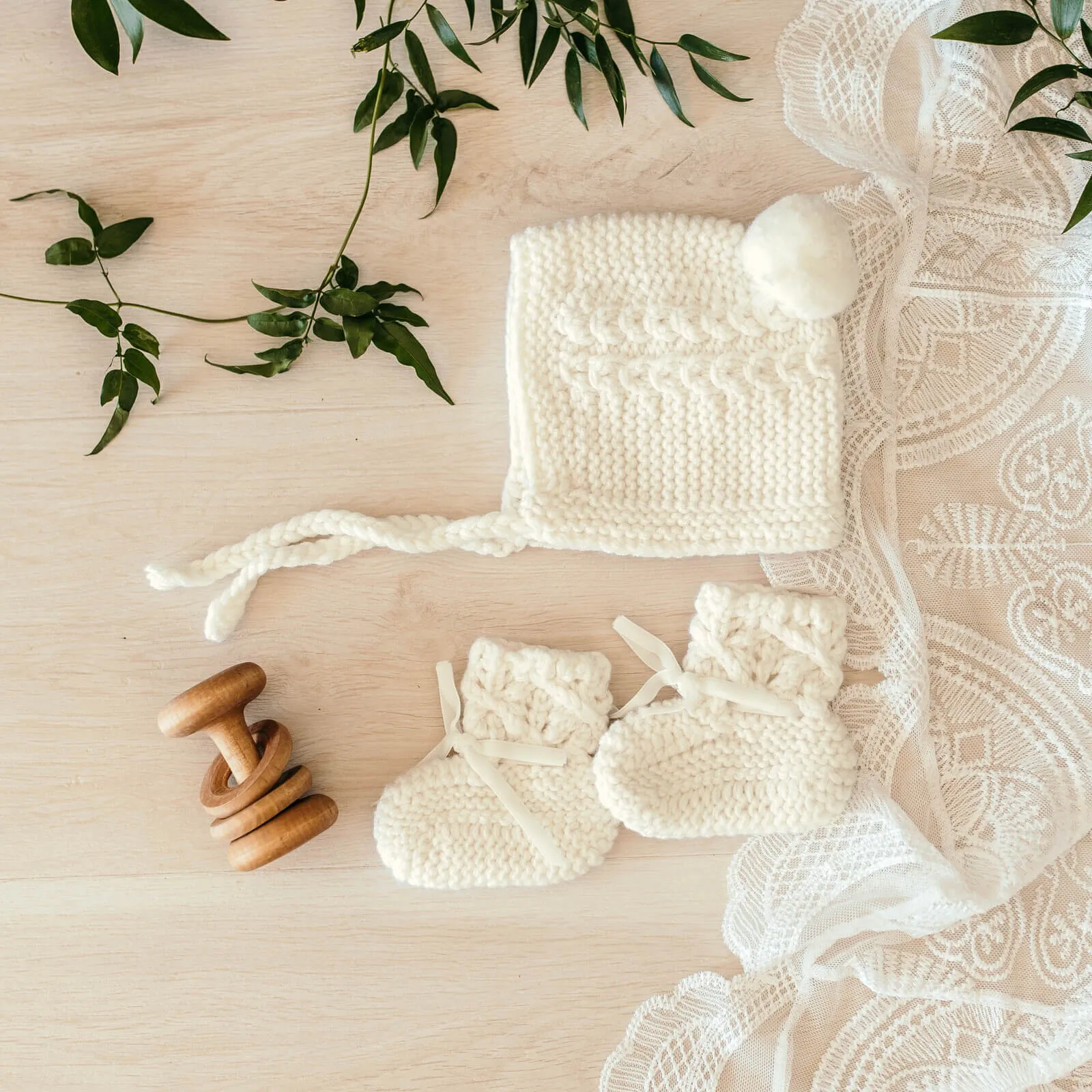 Snuggle Hunny Ivory Merino Wool Bonnet and Booties Set