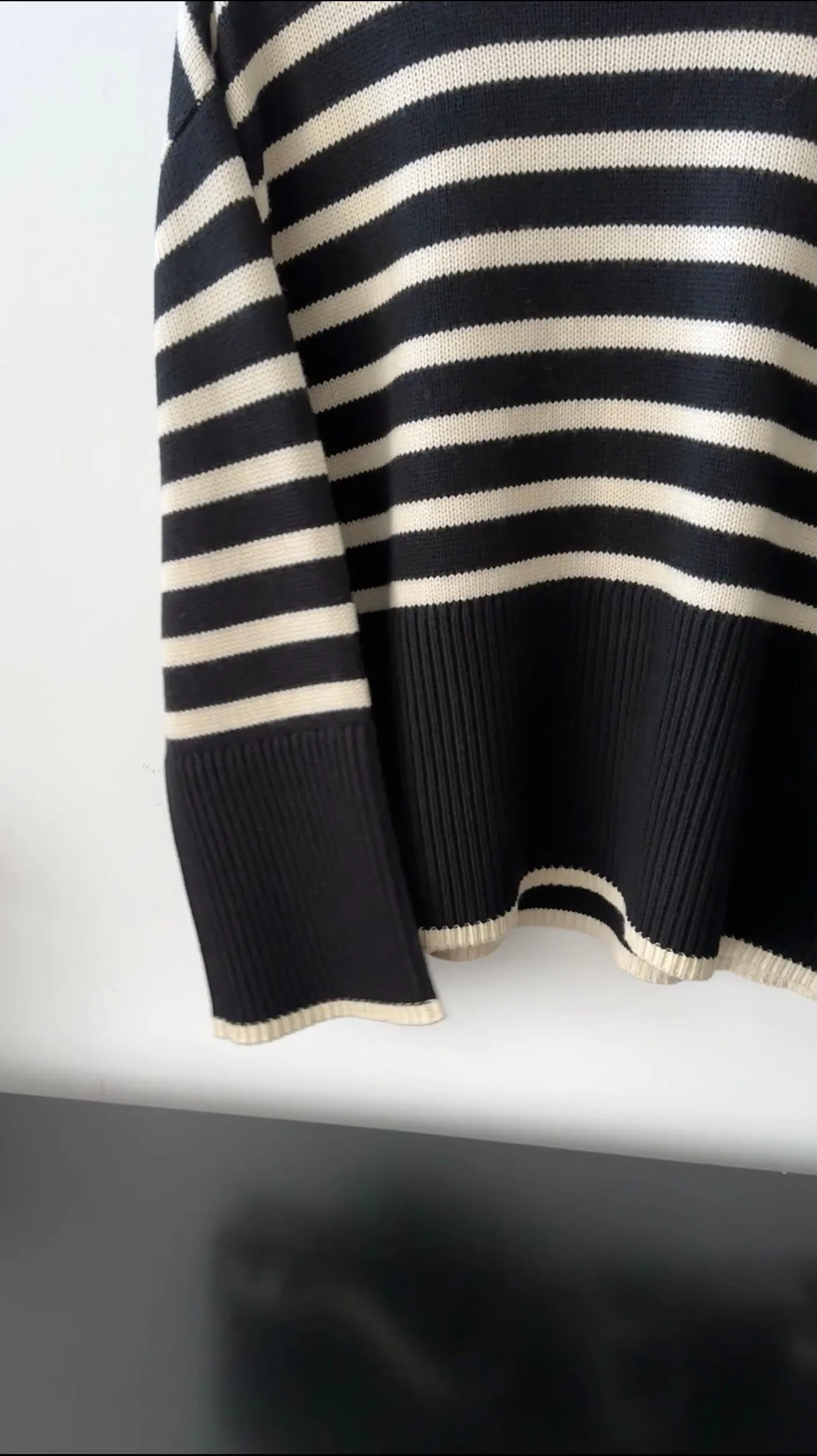 Toteme Signature Stripe Turtleneck Black Ivory XS/S